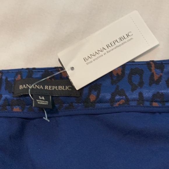 Banana Republic Skirt - Picture 11 of 11